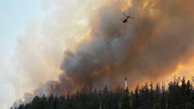 재스퍼 국립공원 대규모 대피: 산불 위협으로 비상사태 선포